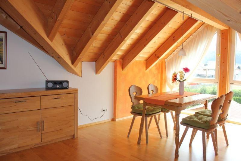 Ferienwohnung Wuehn 타이젠도르프 외부 사진